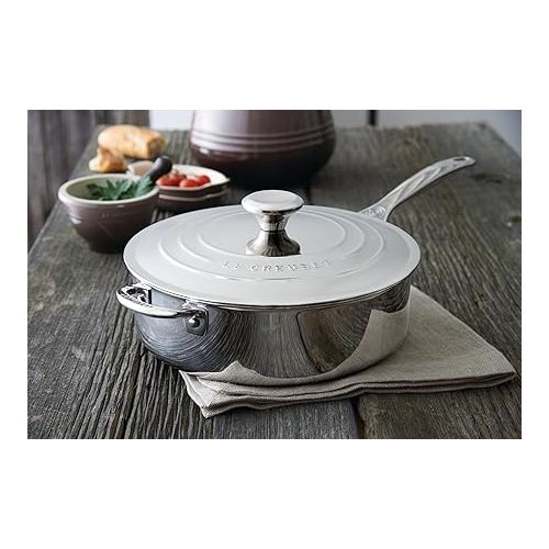 르크루제 Le Creuset Tri-Ply Stainless Steel Saute Pan, 3 qt.