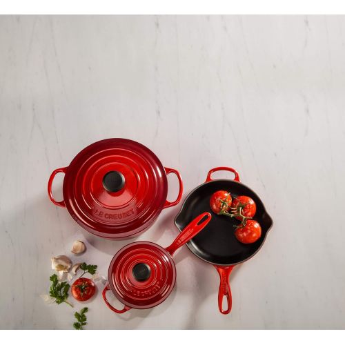 르크루제 [아마존베스트]Le Creuset Signature Iron Handle Skillet, 11-3/4-Inch, Cerise (Cherry Red)