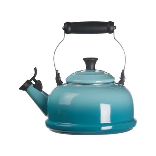 르크루제 Le Creuset Q3101-17 Whistling 1-4/5-Quart Teakettle, Caribbean, 1 EA