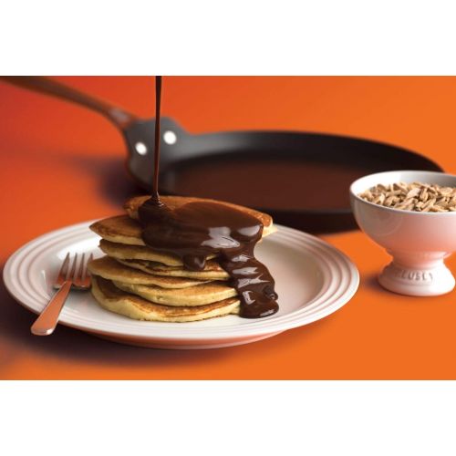 르크루제 Le Creuset Gusseisen-Crepespfanne, Inkl. Holzschieber, Ø 32 cm, Rund, Fuer alle Herdarten inkl. Induktion geeignet, Kirschrot