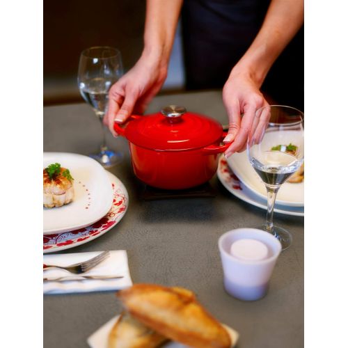 르크루제 Le Creuset Cast Iron 0.3 Quart Mini Cocotte w/ Stainless Handle, Cerise