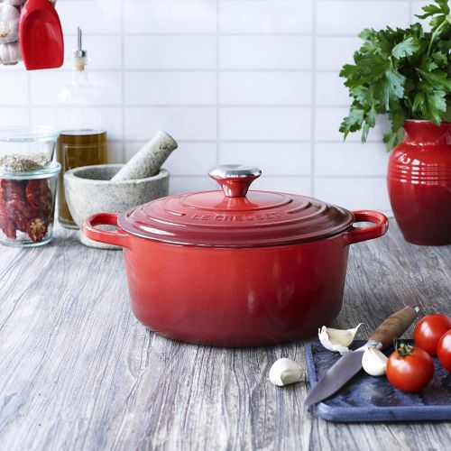 르크루제 Le Creuset Cast Iron Pot, 20cm, Cerise