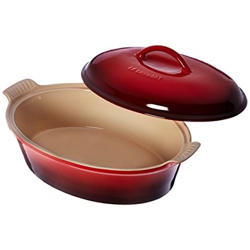 르크루제 Le Creuset PG0405-3667 Heritage Stoneware Oval Casserole, 4-Quart, Cerise