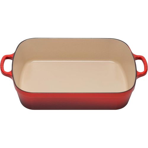 르크루제 Le Creuset LS2011-3367 Signature Cast Iron Rectangular Roaster, 5.25-Quart, Cerise (Cherry Red)