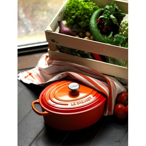 르크루제 Le Creuset Signature Enameled Cast Iron Oval Dutch Oven, 15.5 Qt, Flame