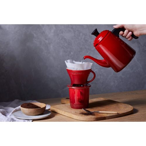 르크루제 Le Creuset Stoneware Pour Over Coffee Cone, 3.25, Cerise