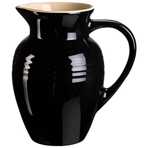 르크루제 Le Creuset Stoneware 2-Quart Pitcher, Black