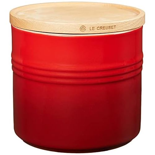 르크루제 Le Creuset Stoneware Canister with Wood Lid, 1.5 qt. (5.5 diameter), Cerise