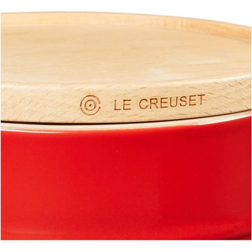 르크루제 Le Creuset Stoneware Canister with Wood Lid, 1.5 qt. (5.5 diameter), Cerise