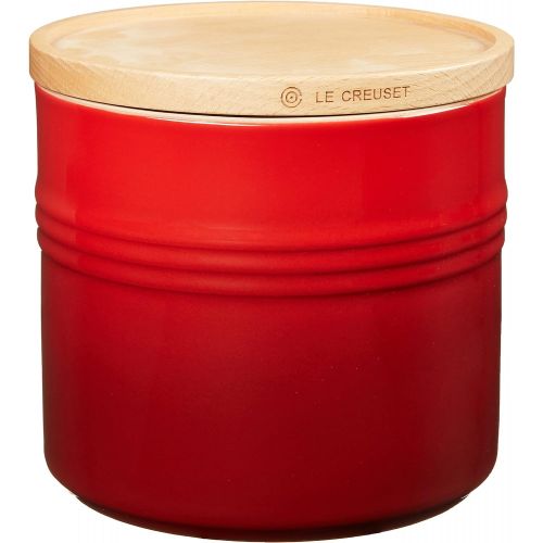 르크루제 Le Creuset Stoneware Canister with Wood Lid, 1.5 qt. (5.5 diameter), Cerise