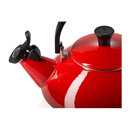 르크루제 Le Creuset Enamel On Steel Zen Tea Kettle, 1.6 qt., Cerise