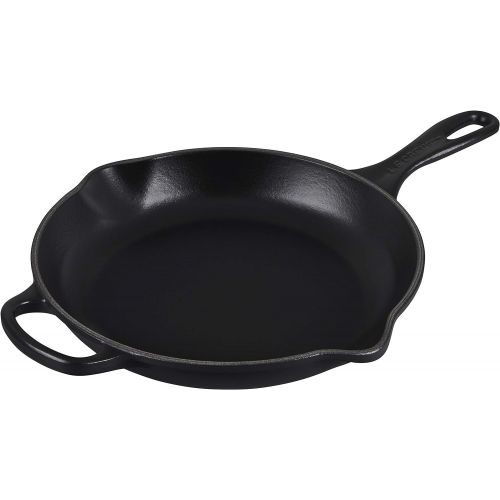 르크루제 Le Creuset Enameled Cast Iron Signature Iron Handle Skillet, 10.25 (1-3/4 qt.), Licorice