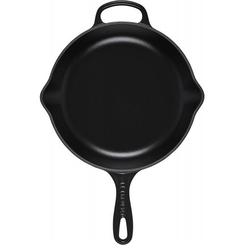 르크루제 Le Creuset Enameled Cast Iron Signature Iron Handle Skillet, 10.25 (1-3/4 qt.), Licorice