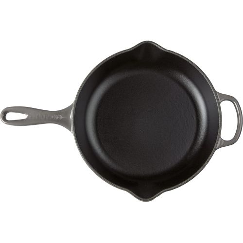 르크루제 Le Creuset Enameled Cast Iron Signature Iron Handle Skillet, 10.25 (1-3/4 qt.), Oyster