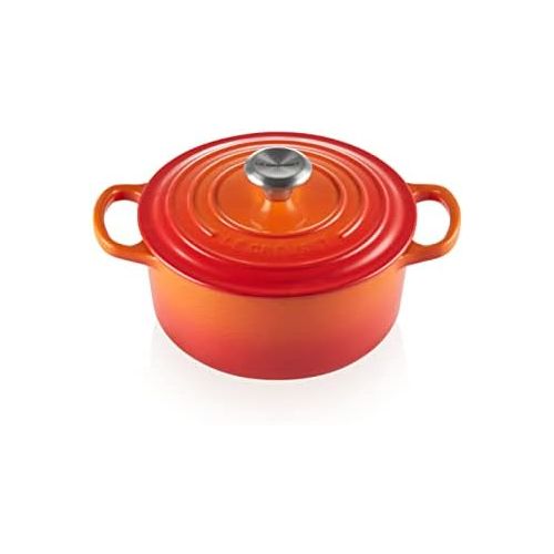 르크루제 [아마존베스트]Le Creuset Enameled Cast Iron Signature Round Dutch Oven, 4.5 qt., Flame