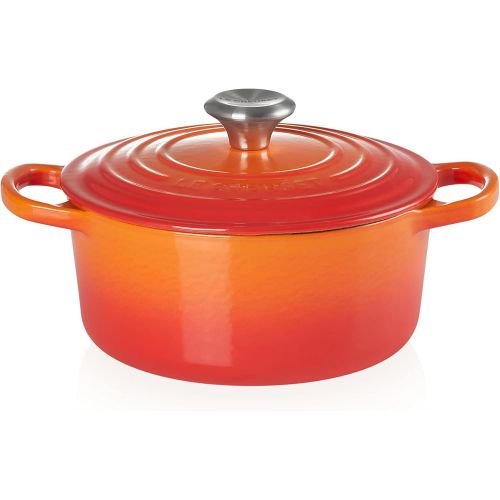 르크루제 [아마존베스트]Le Creuset Enameled Cast Iron Signature Round Dutch Oven, 4.5 qt., Flame