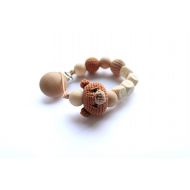 LePetiteStore Personalised pacifier clip holder with crochet bear for boy or girl with wooden beads