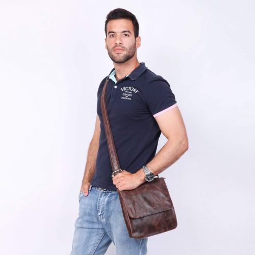  [아마존베스트]Leathario Leather Shoulder Bag Men’s Retro Leather Messenger Bag Crossbody Bag Satchel Bag Ipad Bag 11 inch Brown