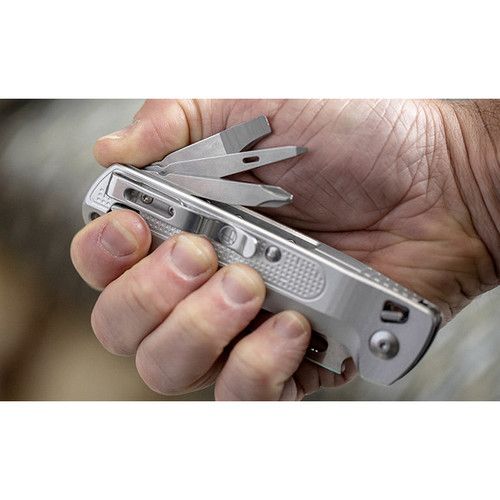 레더맨 Leatherman FREE K2X Pocket Knife Multi-Tool (Silver)