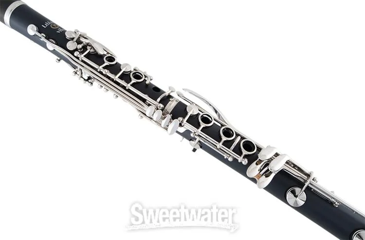  Leblanc L301 Vito Student Bb Clarinet with Nickel Keys and Wood Case