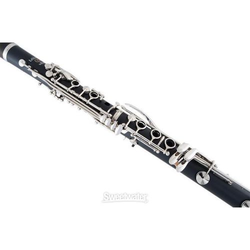  Leblanc L301 Vito Student Bb Clarinet with Nickel Keys and Wood Case