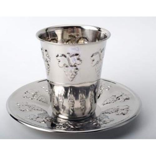  [아마존베스트]Legacy Magnificent Stainless Steel Kiddush Cup, Grape Design, with Matching Tray