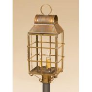 /Leocustomlighting this post light is hand make from solid brass,and is guaranteed for live