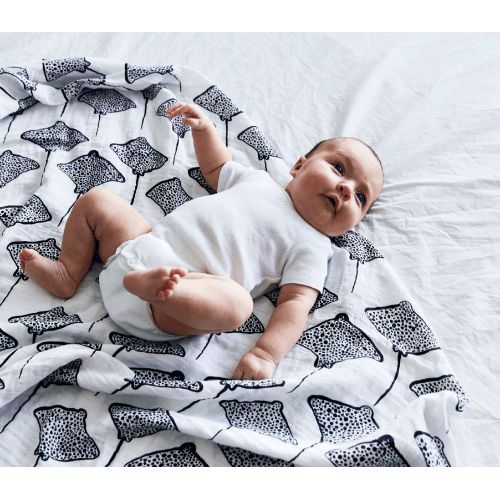  Lewis LLC Lewis 2-Piece Organic Cotton Muslin Swaddles Seaweed and Stingray Prints 100% GOTS Certified Organic...