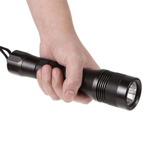  Liaoshan life liaoshan life Waterproof 1000 Lumens XM-L2 LED Diving Flashlight Underwater 150m Depth Bright LED Lighting Lamp Dive Video Lights Torch for Diving Video(Without Battery and Charger