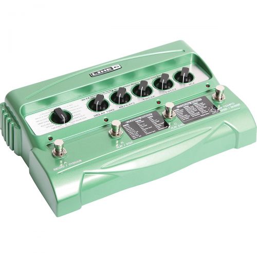  Line 6},description:The Line 6 DL4 Delay Stompbox Modeler is the first stompbox to give you digitally modeled effects. Includes 16 vintage delay and echo effects including Tube Ech