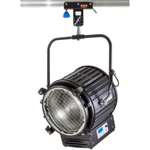  Litepanels Studio X7 Daylight LED Fresnel Light (Standard Yoke, US Power Cable)