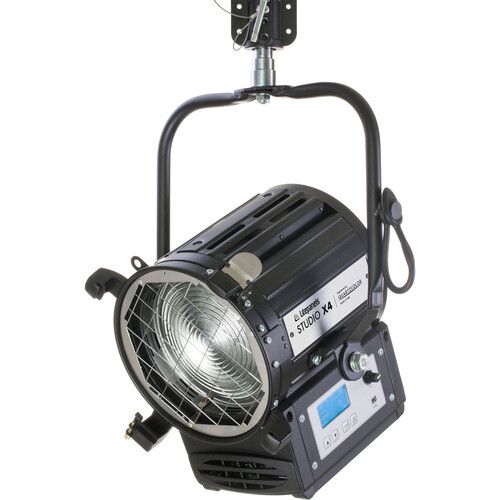  Litepanels Studio X4 Bi-Color LED Fresnel Light (Pole-Operated Yoke, EU Power Cable)