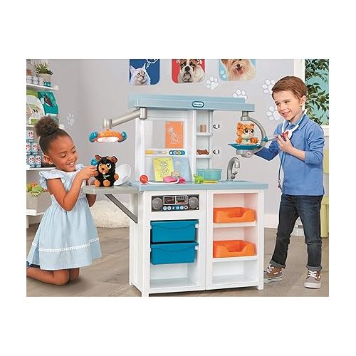  Little Tikes Vet Toys for Kids - My First Pet Doctor Checkup Pretend Play Set Veterinarian Playset - Over 15 Accessories, Multicolor Interactive Medical Vet Clinic