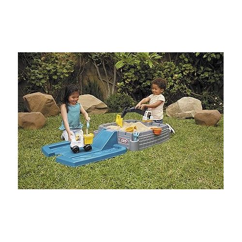  Little Tikes Dirt Diggers Excavator Sandbox for Kids, Including lid and Play Sand Accessories,Multicolor