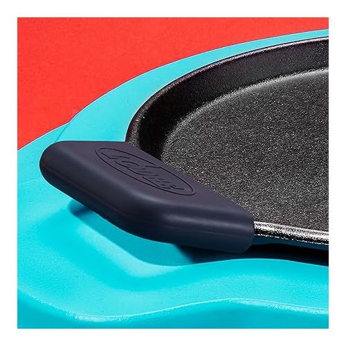 롯지 Lodge BOLD Silicone Assist Handle Holder - Dishwasher Safe Hot Handle Holder Upgraded Design for Lodge BOLD Products Only - Heat Protection Up to 450° - Ash Gray