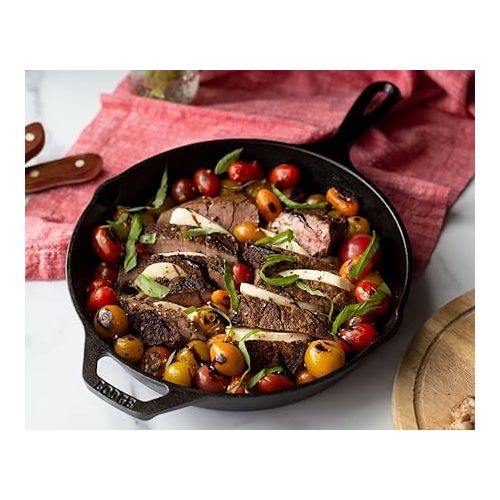 롯지 Lodge 10.25 Inch Cast Iron Pre-Seasoned Skillet - Signature Teardrop Handle - Use in the Oven, on the Stove, on the Grill, or Over a Campfire, Black