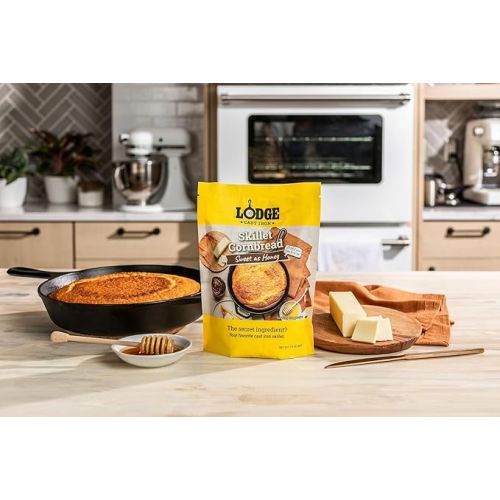 롯지 Lodge Cast Iron Skillet Cornbread - Pair with Cast Iron Skillet, Wedge Pan, Cornstick Pan or Muffin Pan, Quality Ingredients, 17.4 oz (4 Pack) - Sweet As Honey