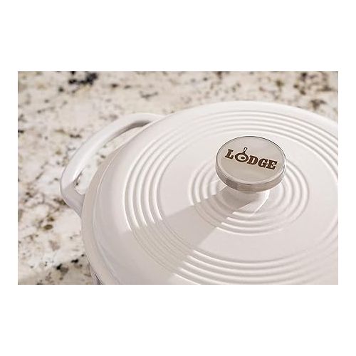 롯지 Lodge 7.5 Quart Enameled Cast Iron Dutch Oven with Lid - Dual Handles - Oven Safe up to 500° F or on Stovetop - Use to Marinate, Cook, Bake, Refrigerate and Serve - Oyster White