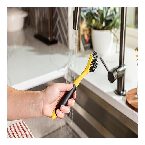 롯지 Lodge Corner Groove Cleaning Brush with Two Nylon Brush Heads, Fits Narrow Spaces, to Clean Cast Iron or Ridged Cookware