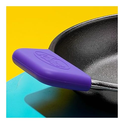 롯지 Lodge BOLD 12 Inch Seasoned Cast Iron Skillet BOLD Silicone Assist Handle Holder - Vivid Purple