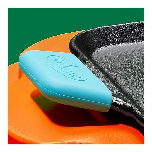 롯지 Lodge BOLD 12 Inch Seasoned Cast Iron Square Griddle + Lodge BOLD Silicone Assist Handle Holder - Electric Blue