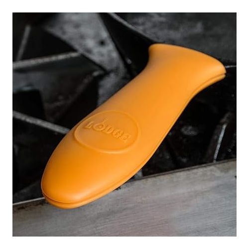 롯지 Lodge Silicone Hot Handle Holder - Dishwasher Safe Hot Handle Holder Designed for Lodge Cast Iron Skillets 9 Inches+ w/ Keyhole Handle - Reusable Heat Protection Up to 500° - Orange