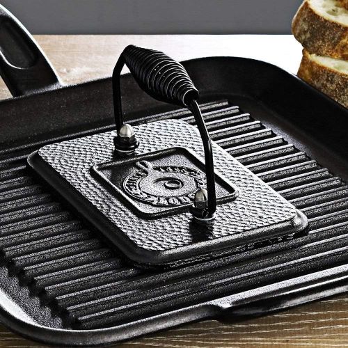 롯지 [아마존베스트]Lodge Rectangular Cast Iron Grill Press. 6.75 x 4.5 Cast Iron Grill Press with Cool-Grip Spiral Handle.