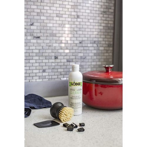 롯지 Lodge CAREEP1 Enameled Cast Iron and Stoneware Care Kit, 12 oz