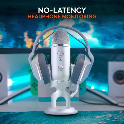  [아마존베스트]Blue Yeti USB Recording & Streaming on PC and Mac, 3 Condenser Capsules, 4 Pickup Patterns, Headphone Output and Volume, Mic Gain Control, Adjustable Stand, Plug & Play-Silver