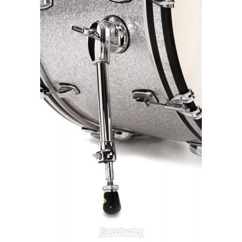  Ludwig Classic Maple Bass Drum - 14 x 22 inch - Silver Sparkle Wrap