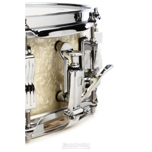  Ludwig Classic Maple Snare Drum - 5 x 14-inch - Vintage White Marine