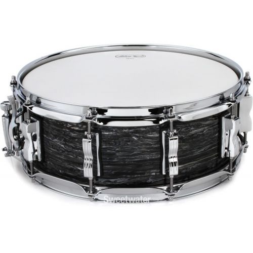  Ludwig Classic Maple Snare Drum - 5 x 14-inch - Vintage Black Oyster