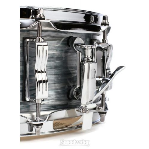  Ludwig Classic Maple Snare Drum - 5 x 14-inch - Vintage Blue Oyster