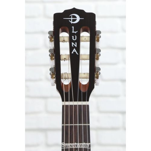  Luna Safari Spruce Travel Nylon Guitar - Satin Natural